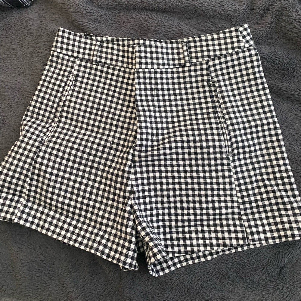 Stradivarius Plaid shorts